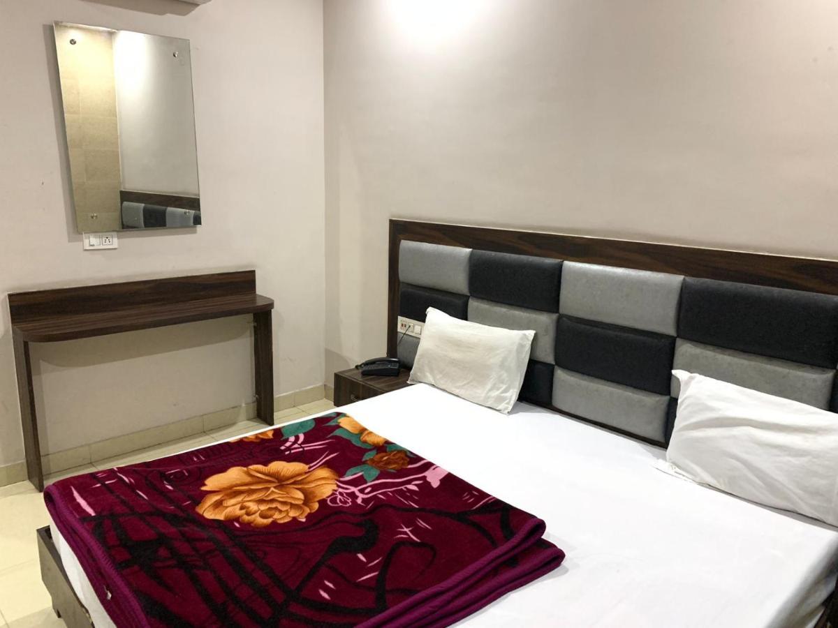 Hotel Sukhman Residency Αμριτσάρ Εξωτερικό φωτογραφία