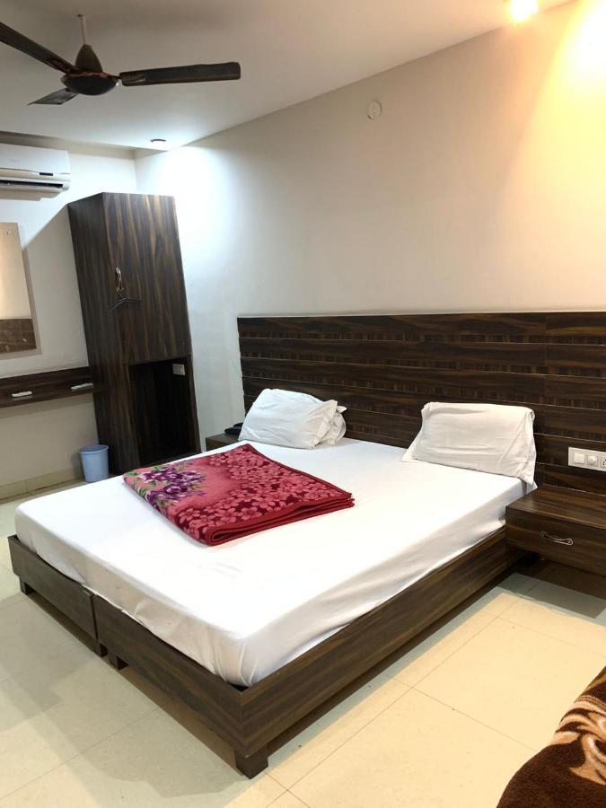 Hotel Sukhman Residency Αμριτσάρ Εξωτερικό φωτογραφία
