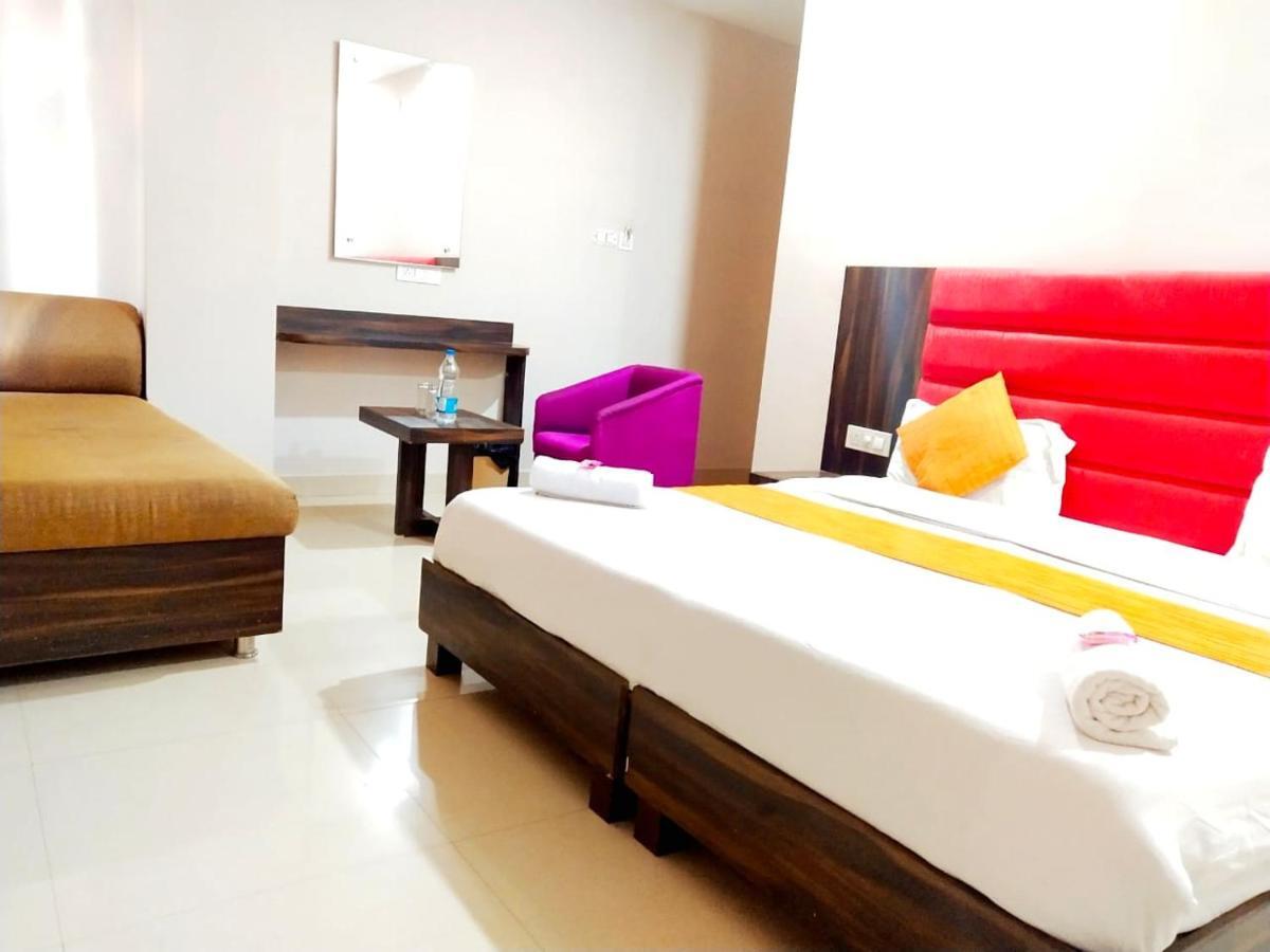 Hotel Sukhman Residency Αμριτσάρ Εξωτερικό φωτογραφία